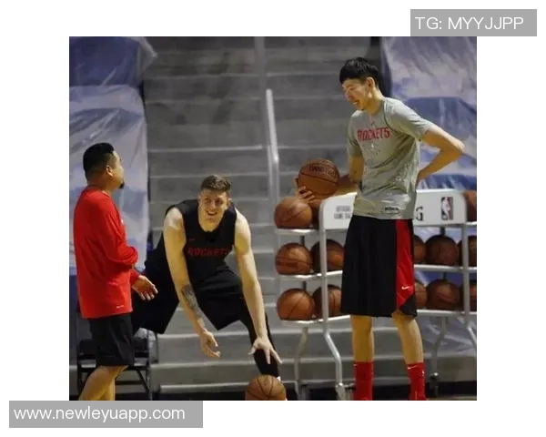 徐静雨点评杨瀚森打哈滕技巧周琦也难以企及希望开拓者重视人才培养