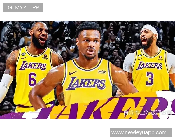 夸梅谈詹姆斯角色转变认为他能轻松适应第二或第三身份